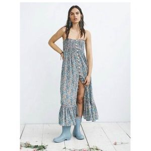 Free People Molly Jo Midi Dress in Blossom
Combo